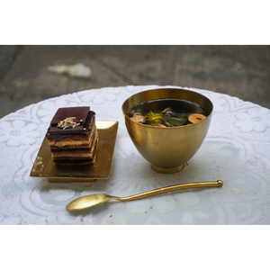 Tasse à thé en laiton, design métallique en laiton, finition plaquée colorée, tasse à café avec une poignée facile à saisir pour les petites mains, aspect artisanal admirable - Product Image 5