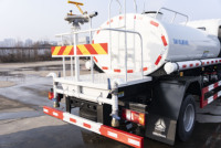 Camion de réservoir d'eau du camion 5CBM d'arroseur d'eau de Sinotruk Howo 4x2 pour l'assainissement municipal de suppression
