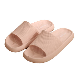 silicStep Produits durables : Moins de plastique, imperméables, unisexes, pantoufles pour hommes et femmes, écologiques, produits verts - Product Image 1