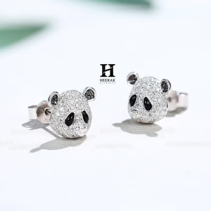 Boucles d'oreilles clous panda de luxe en argent sterling 925, micro-pavé de diamants de laboratoire, bijoux animaux mignons pour femmes, cadeau de joaillerie fine - Product Image 3