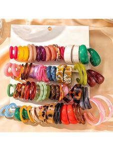 Bagues en résine tendance de haute qualité, peintes à la main, style traditionnel personnalisé, motif uni, pour usage quotidien, mariage, cadeau de vacances - Product Image 1