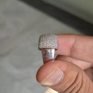 Anillo de banda pavé para hombre con diamante redondo de moissanita, plata 925 original, estilo hip hop, para fiesta, regalo para amigos - Product Image 5
