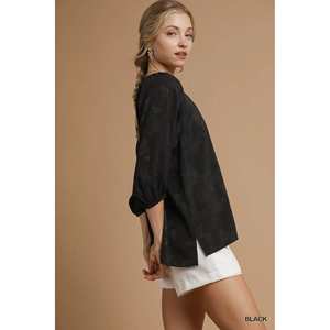 Umgee เสื้อผู้หญิงผ้าซาตินแจ็คการ์ดแขนบอลลูน - Product Image 3