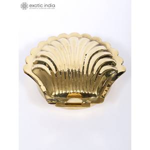 Boîte de rangement décorative Kumkum d'huître en laiton faite à la main de 5 pouces pour la maison et les cadeaux fabriqués en Inde - Product Image 4