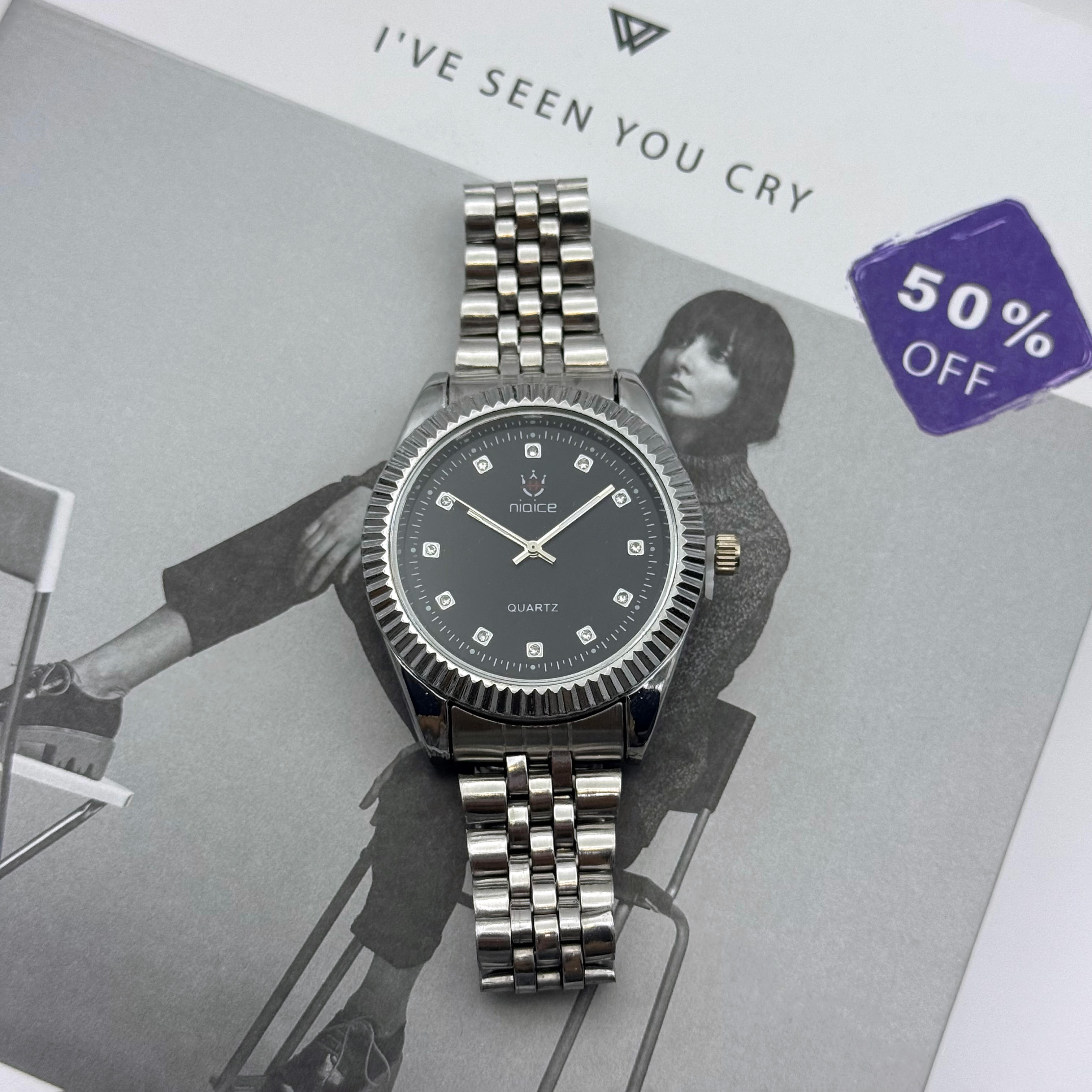 Silver belt with black plate