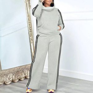 Conjunto de Sudadera y Pantalones Cortos de Forro Polar para Mujer, Estilo Otoñal, Cuello Alto, Hombros Caídos, Diseño Sólido - Product Image 2