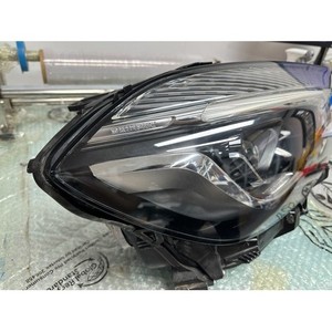 ไฟหน้ามือสองเกรด A ด้านขวา A1769069000 - Product Image 2