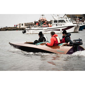 Bateau à moteur sportif de loisirs et de course Switzer Craft Bullet, construit sur mesure, en bois et fibre de verre, classique - Product Image 5