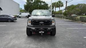 Ford F-150 XLT Sport 4x4 Usada del 2021 - Product Image 1