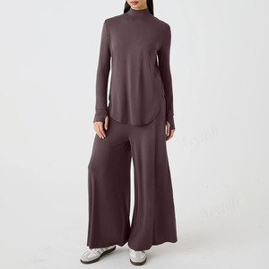 Conjunto Deportivo de Cuello Alto para Mujer, Manga Larga, Color Sólido, Corte Holgado, Cintura Elástica, Estilo Otoñal, Transpirable, Diseño Minimalista - Product Image 1
