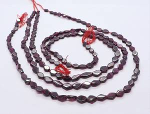 Perles de grenat naturel AAA, lisses, de forme diamant irrégulière, perles de pierres précieuses de forme diamant à forage droit, 13 pouces, perles de rhodolite grenat - Product Image 4