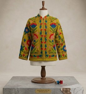 Veste en coton Suzani faite à la main pour femmes, broderie florale artisanale, fournisseur de mode, vente en gros, exportation de vêtements - Product Image 1