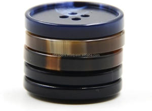 Boutons ronds en résine naturelle à 4 trous pour costumes, pantalons de costume, faits à la main, imperméables, modernes, boutons de couture personnalisés, logo gravé personnalisé - Product Image 5