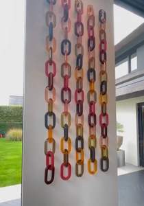 Chaînes décoratives en résine colorée au design moderne, logo personnalisable, faites à la main pour Diwali et anniversaires - Product Image 5