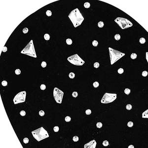Bonnet en tricot épais de qualité supérieure avec strass scintillants, motif pierre personnalisé, style mode et brillant - Product Image 4