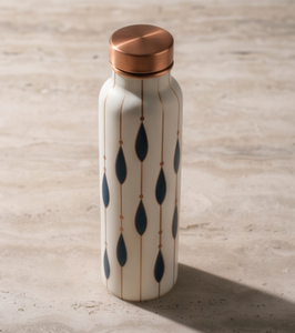 Bouteille d'eau en cuivre émaillée ayurvédique de qualité supérieure, motif goutte d'eau artistique, bouteille de sport métallique étanche, fabricant OEM - Product Image 4