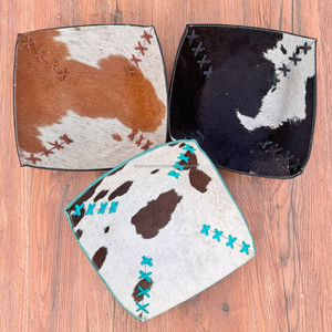 Western Black & White Hair On Cowhide Leather 3 Tray Sets Premium Black Relieve Leather Bowl Lujoso Valet Tray Regalos de boda - Product Image 4
