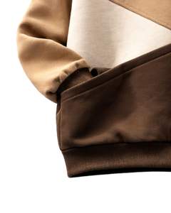 Sudadera de lana personalizada en bloques de color beige camel y marrón para mujer, de algodón y poliéster, cuello redondo, informal, para invierno. - Product Image 6