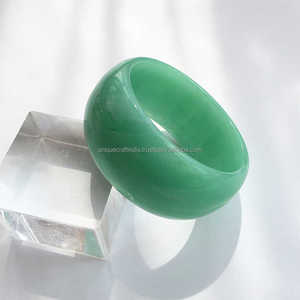 Colección de brazaletes de resina minimalistas elegantes, joyería ecológica colorida de brazaletes de moda de India artesanal única - Product Image 5