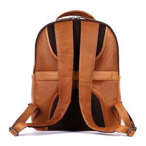 Mochila de Cuero de Grano Completo Hecha a Mano, Unisex, Resistente, para Viajes al Aire Libre, con Diseño Geométrico, Gran Capacidad, Bolsillo para Portátil, Disponible - Product Image 6