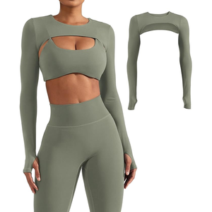 Camiseta de Yoga de Manga Larga Verde Oliva sin Costuras para Mujer, Cuello Redondo, Corte Entallado, Color Sólido, Ropa Deportiva - Product Image 2
