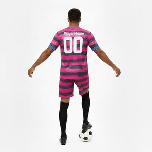 Nouvelle tenue de football uniforme 2026 personnalisée, dernière conception, ensemble d'uniformes de football pour équipe, short de sport 100 % polyester, fabriqué au Pakistan, OEM ODM - Product Image 4