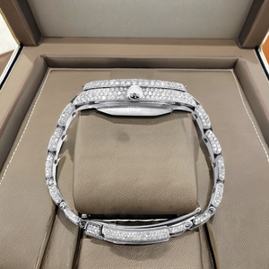 นาฬิกาเพชรทำด้วยมือ100% โดยผู้ขายชาวอินเดียนาฬิกาแบบแอนะล็อก VVS Moissanite สายสแตนเลสนาฬิกาฮิปฮอปเพชรอัตโนมัติ - Product Image 3