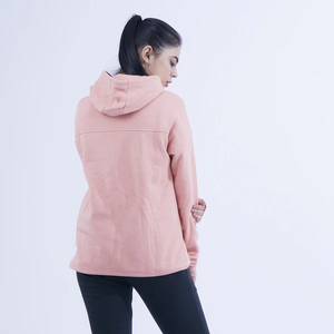 Sudadera acogedora de invierno con logotipo personalizado, sudadera para mujer con diseño de bolsillo, sudadera altamente recomendada para mujer - Product Image 3