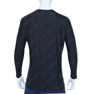 Vente en gros de rashguards ODM à manches longues UPF 50, chemise de protection solaire anti-UV à manches longues pour femmes, rashguards respirants personnalisés - Product Image 6