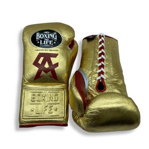 Guantes de Boxeo Profesionales No Boxing No Life - Guantes de Boxeo Profesionales de Cuero Premium en Azul Metálico y Dorado para Sparring y Trabajo con Saco de Boxeo - Product Image 2