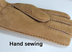 Custom Logo Windproof Winter Leather Gloves Thick Fleece Lined Thermal Driving Gloves Factory - Product Image 3