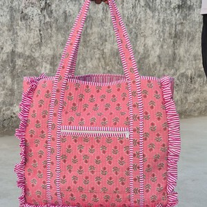 Sac à bandoulière matelassé en coton grande capacité, motif floral, en polyester, pour femme, usage quotidien, vente en gros - Product Image 4