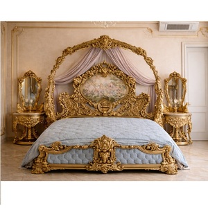 เตียงพระราชินีพระราชวังมหารานีสำหรับวิลล่าหรูหรา เฟอร์นิเจอร์ห้องนอนไม้แกะสลักอย่างดี ชุดตกแต่งภายในห้องนอนสีทองสุดคลาสสิก สไตล์อเมริกัน - Product Image 1