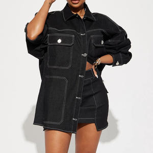 Ensemble deux pièces élégant OEM : jupe courte et sweat à capuche en jean pour femme / Ensemble décontracté en jean délavé clair : veste et jupe - Product Image 4