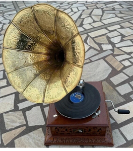 ALI DECORATOR Gramófono de Madera Vintage Hecho a Mano, Reproductor de Discos con Manivela, Juego de Regalo para Escritorio - Product Image 1