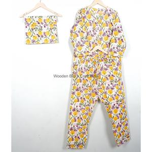 Ensemble de pyjamas en coton 100% à imprimé floral fait main, manches longues, col rond, vêtements de nuit décontractés pour l'été et le printemps - Product Image 3