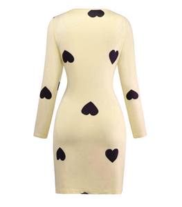 Robe polo pour femme haute densité - Tissu piqué opaque - Robe sportive à manches courtes avec logo personnalisé - Product Image 5