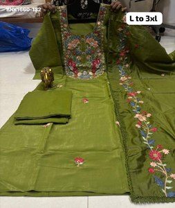 Best Quality Mal Chanderi with <b>Beads</b> & Multi-Thread work Readymade Long Straight Kurti-Pant Set Woman Fashion Exporter - Product Image 5