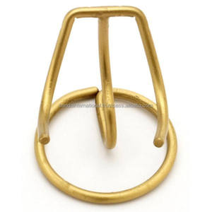 Soporte de corazón de latón de alta calidad Indian Hand Craved Low Prices Soporte de metal para soporte de urnas de cremación de corazón - Product Image 2