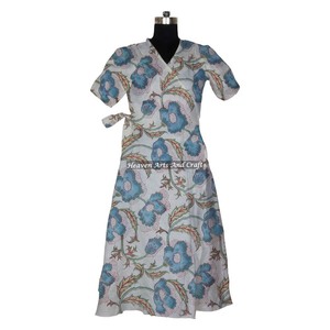Prix usine en gros indien fait à la main bloc imprimé vêtements d'été femmes court caftan peignoir robe occidentale tissu Textile - Product Image 4