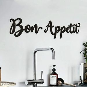 Set di 2 decorazioni da parete in metallo stile rustico per cucina, soggiorno, camera da letto e portico - Insegna 'Bon Appetit' - Product Image 1