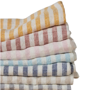 Napperons de table rouges brodés en coton pour hôtels et serviettes en tissu roses jetables en coton pour usage domestique – Fournitures de Noël en gros - Product Image 3
