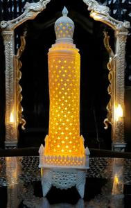 Lámpara de Hueso de Búfalo Tallada a Mano de Lujo, Diseño de Filigrana Sostenible, Portavelas Decorativo Vintage, Venta al Por Mayor para Exportación - Product Image 3