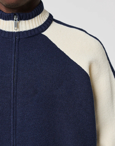 Pull en laine mérinos pour homme, col rond épais, doux et chaud, à manches longues, tricoté, sur mesure, OEM ODM, fournisseur en gros d'usine - Product Image 6