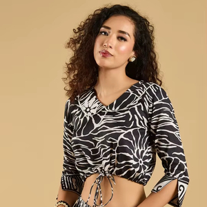 Débardeurs courts en dentelle tricotée unie pour femmes, avec col en V et boutons sur le devant, respirants, écologiques, grandes tailles, vêtements d'été - Product Image 1