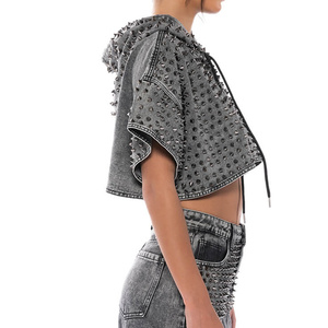 Haut court en jean style punk pour femme avec rivets, manches chauve-souris, délavé, couleur unie, pour l'automne - Product Image 2