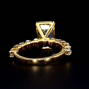 แหวนเพชรทรงเหลี่ยมมรกต 2 กะรัต เพชรเพาะเลี้ยงในห้องปฏิบัติการ ทอง 14K ประดับเพชรข้าง 1 กะรัต สำหรับงานหมั้นและงานแต่งงาน ได้รับการรับรองจาก IGI สำหรับเธอ - Product Image 4