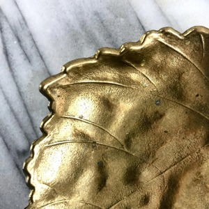 Vintage Leaf Plate <b>Set</b> Gold Finished Ideal For <b>Serving</b> Chocolates Dry Fruits And Small Snacks In Parties And Gatherings - Product Image 2