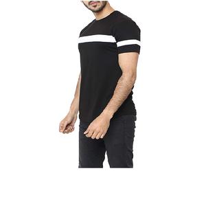 เสื้อยืดผู้ชายสีดำล้วน ทรงปกติ น้ำหนัก 220 กรัม  แบบเรียบ  สำหรับใส่ลายกราฟิก  พร้อมแผงสีขาว  รุ่นท็อปเฮฟวี่เวท - Product Image 2