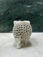 Figurine d'éléphant sculptée à la main en pierre ollaire naturelle, polie et écologique, pour décoration intérieure et cadeaux d'entreprise